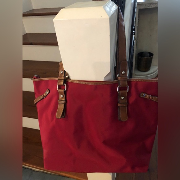 New Super cuteTote Computer Bag, Handbag, Red waterproof fabric with Handles zip - Picture 2 of 13